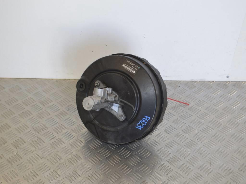 Вакуумный усилитель тормозов