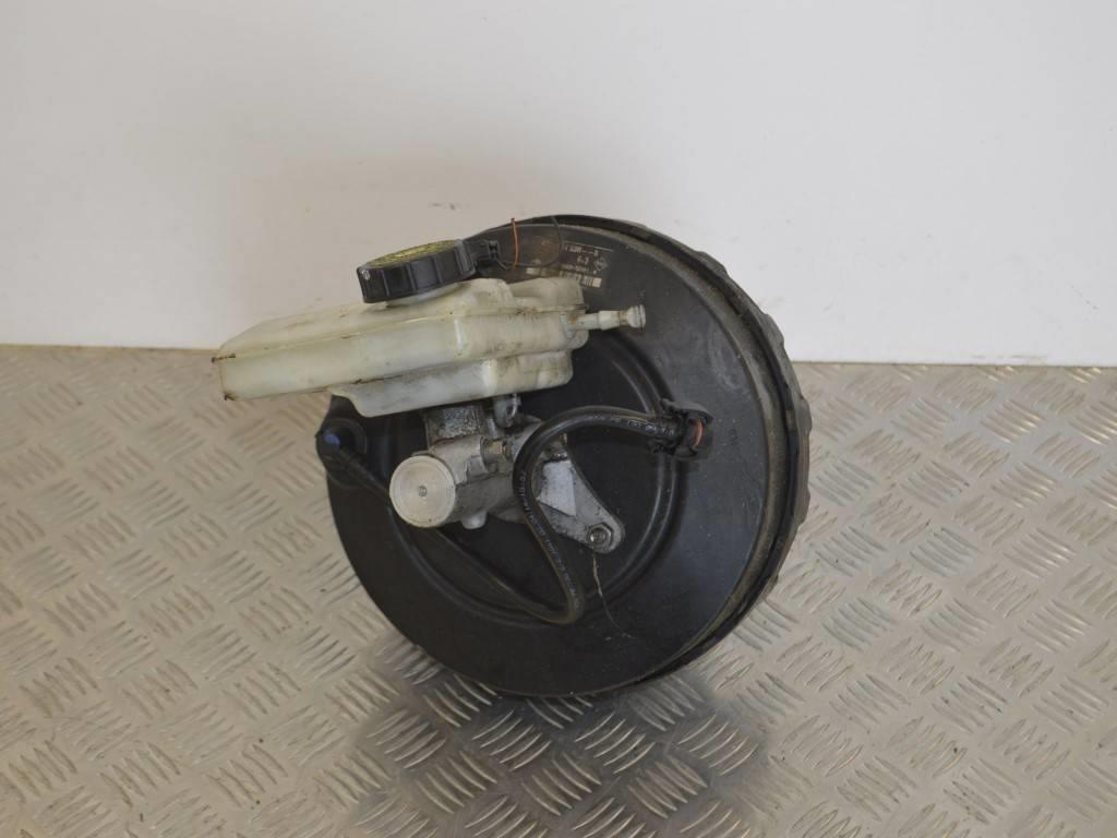 Вакуумный усилитель тормозов