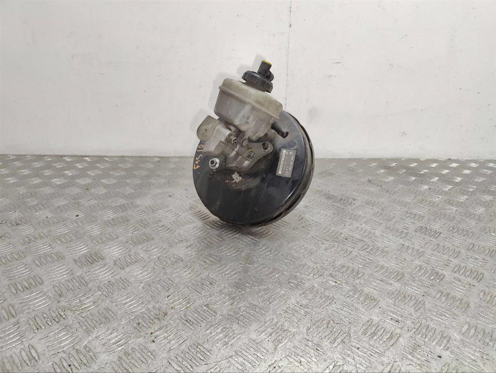 Вакуумный усилитель тормозов