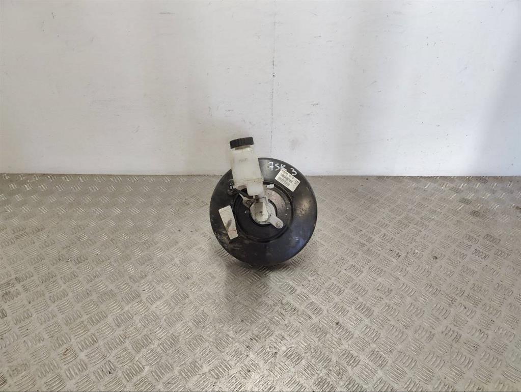 Вакуумный усилитель тормозов