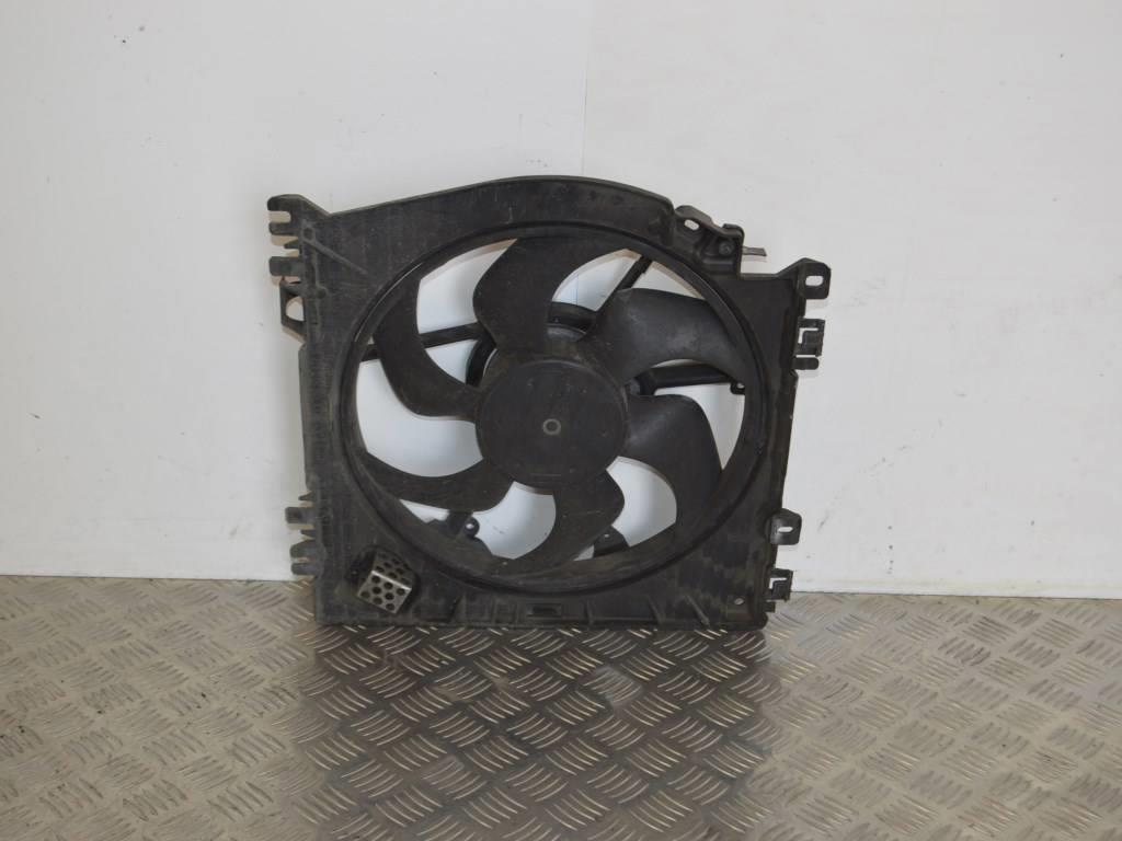 Вентилятор радиатора Renault Clio 3 (2005-2012) 8200688375, 21481AY610