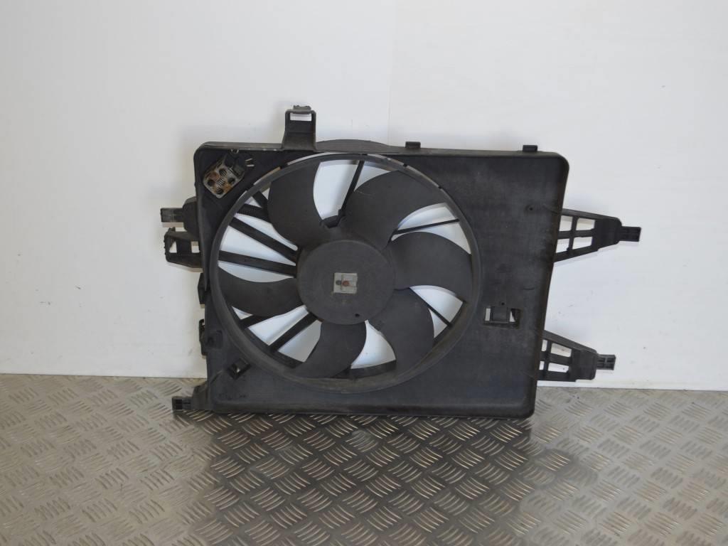 Вентилятор радиатора Renault Kangoo 2 (2007-2019) 8200427466
