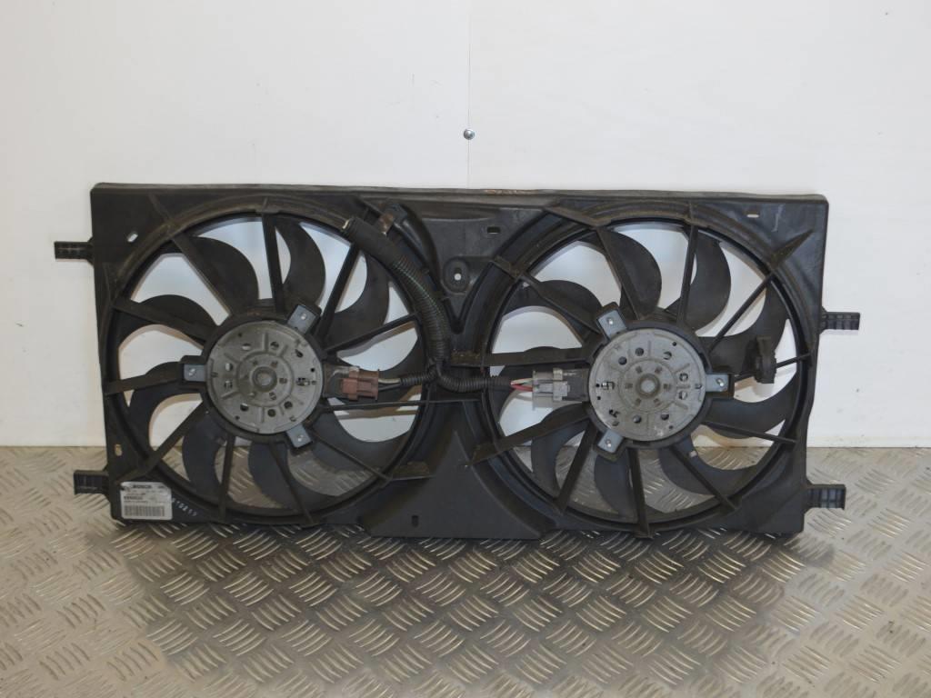 Вентилятор радиатора Renault Laguna 3 (2007-2015) 214810046R