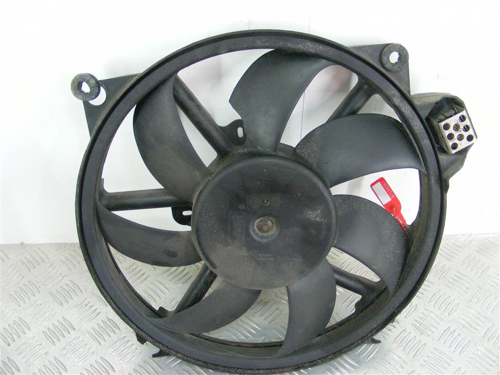 Вентилятор радиатора