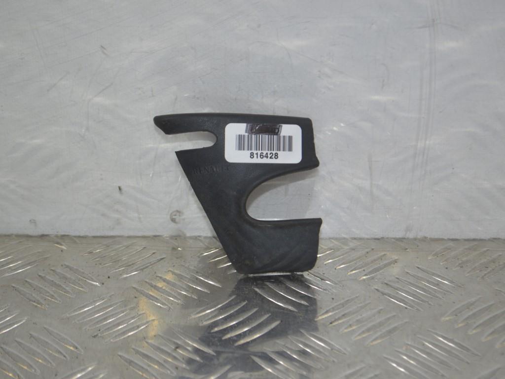 Заглушка (решетка) в бампер