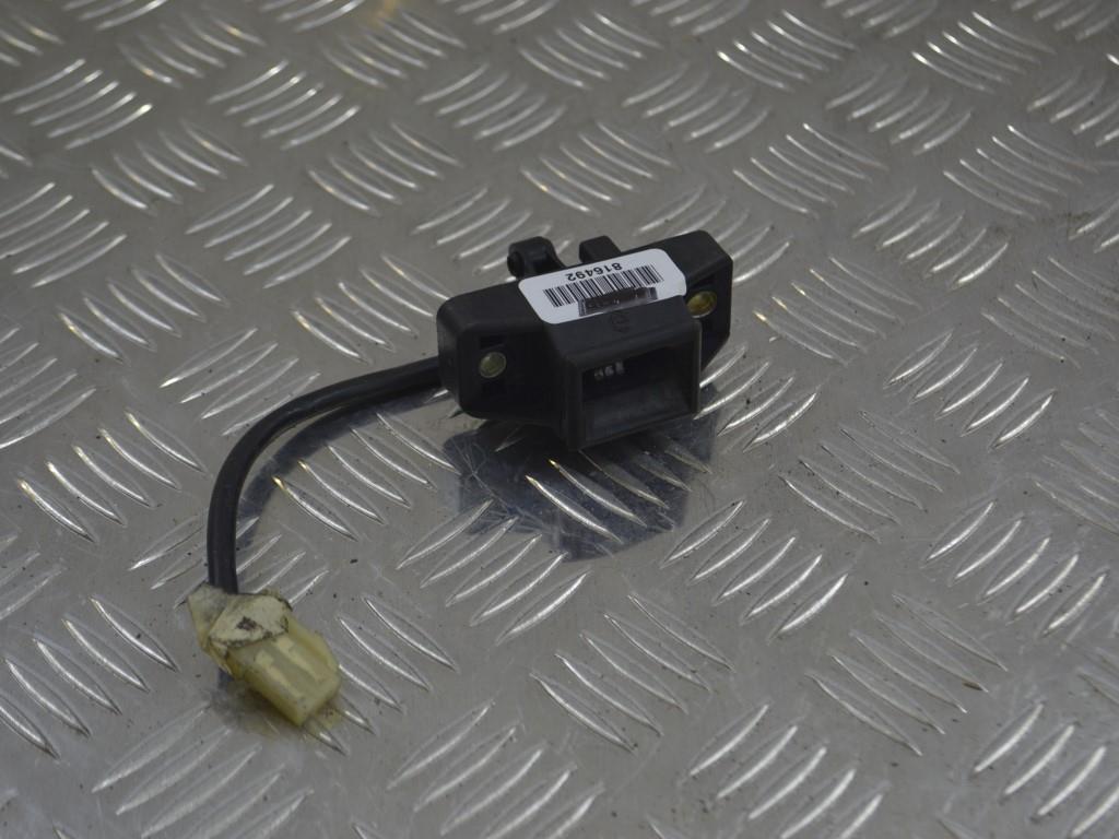 Замок багажника