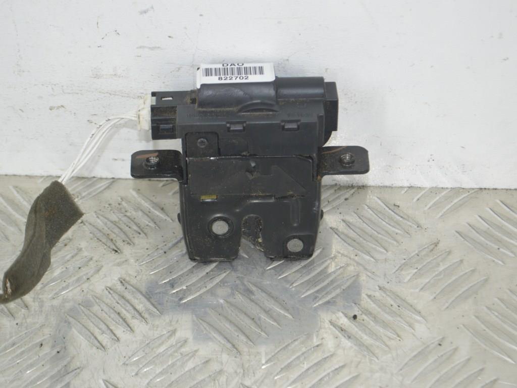 Замок багажника Renault Laguna 3 (2007-2015) 8200747429