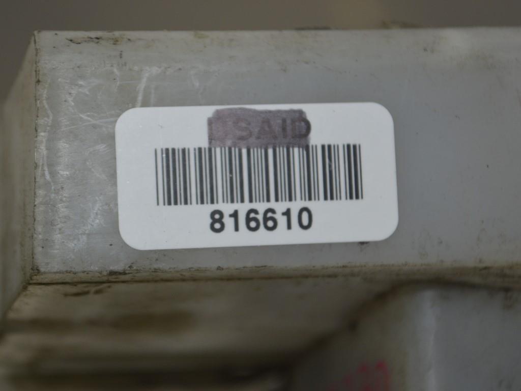 Замок двери передней левой