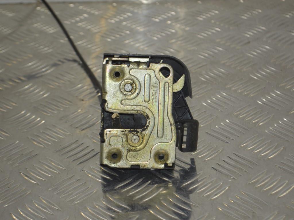 Замок двери передней правой