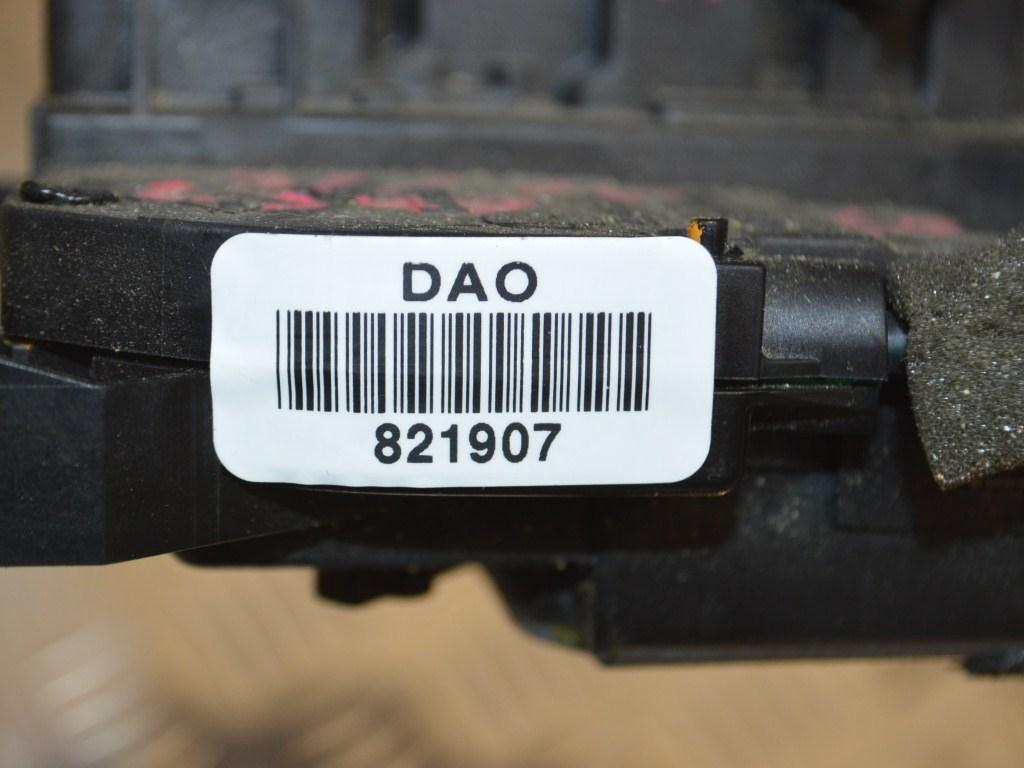 Замок двери задней левой Renault Laguna 3 (2007-2015) 825010003R