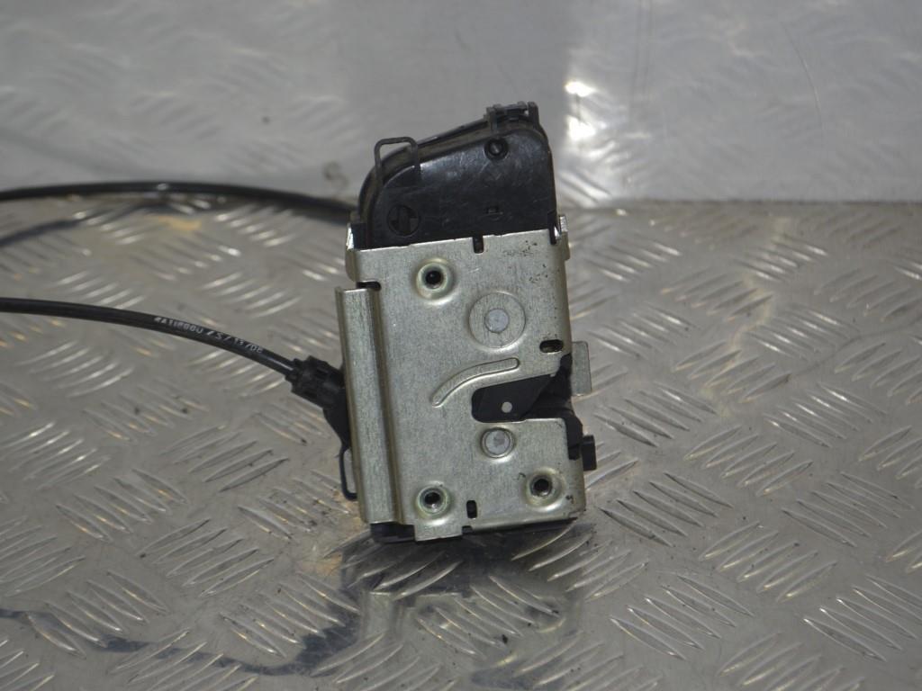 Замок двери задней левой Renault Megane 2 (2002-2008)