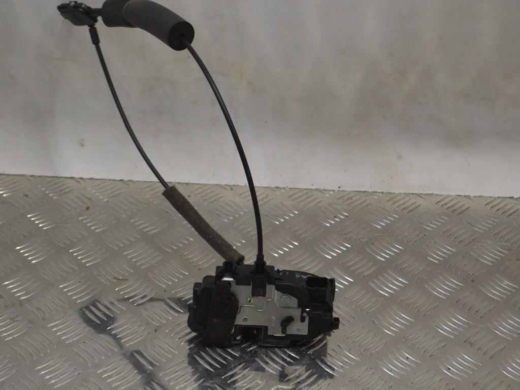 Замок двери задней левой Renault Megane 3 (2008-2019) 825038840R