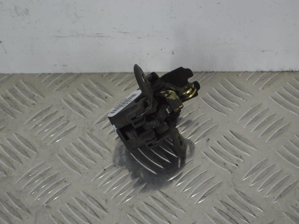 Замок двери задней правой Renault Kangoo 1 (1997-2007)