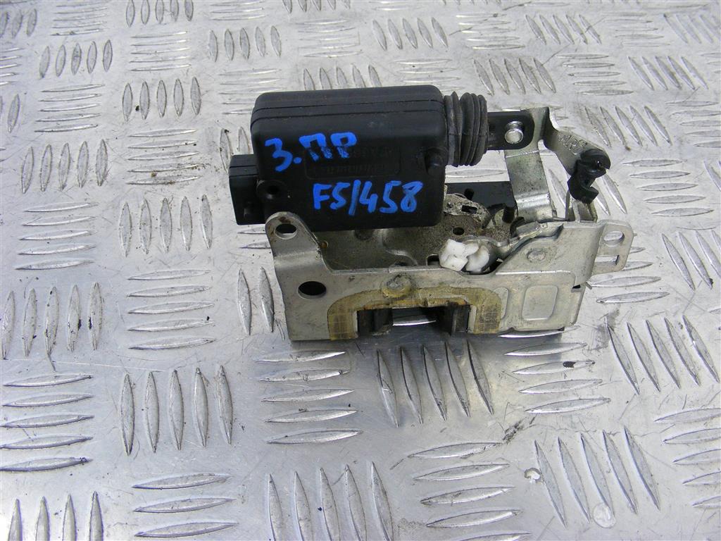 Замок двери задней правой Renault Logan 1 (2004-2014) 8200736246