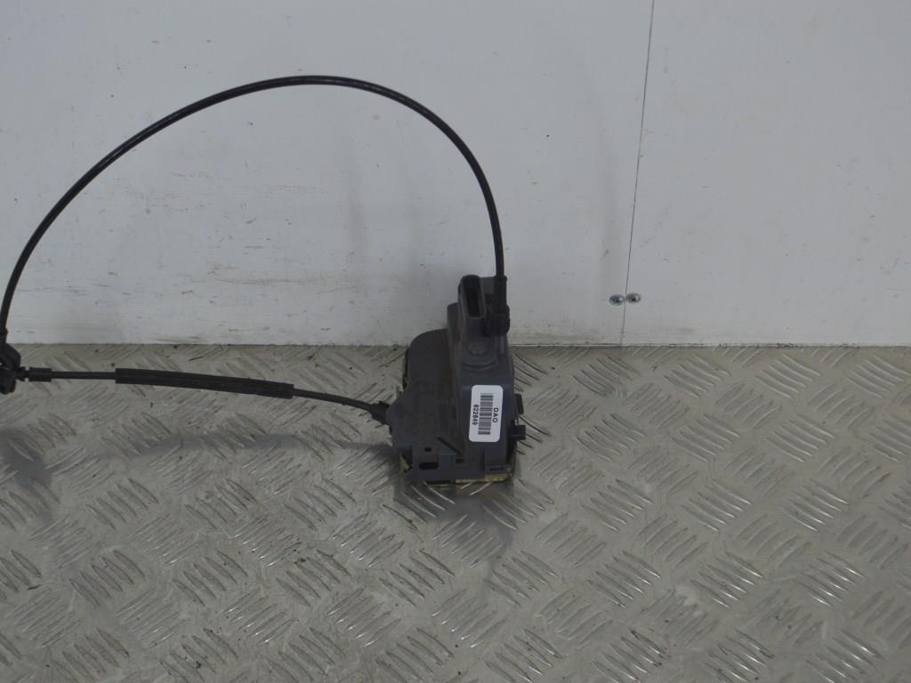 Замок двери задней правой