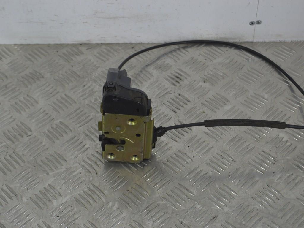 Замок двери задней правой