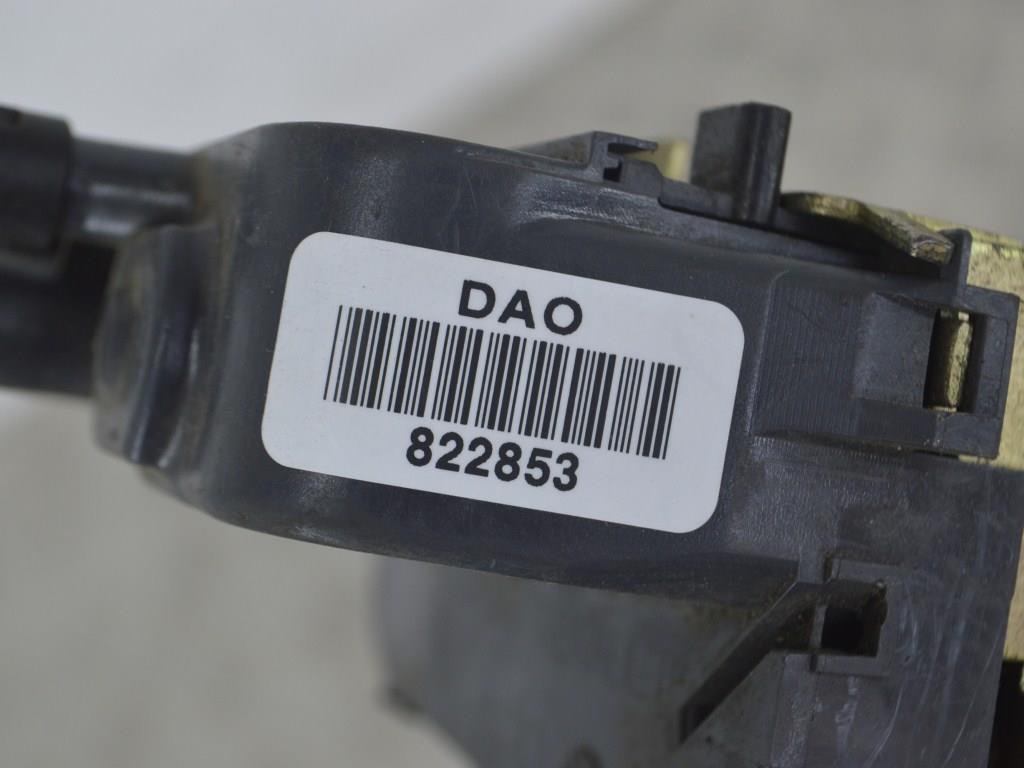 Замок двери задней правой