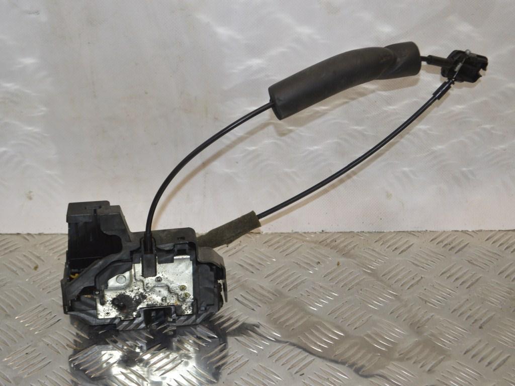 Замок двери задней правой Renault Megane 3 (2008-2019) 825020025R