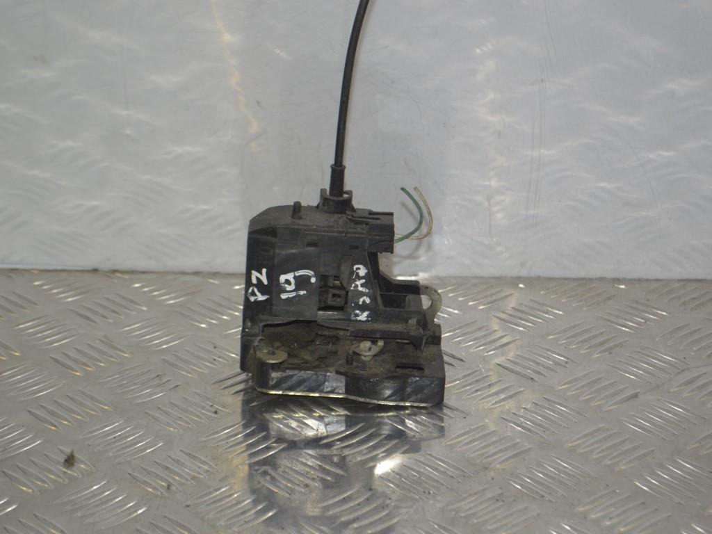 Замок двери задней правой Renault Scenic 1 (1996-2003)