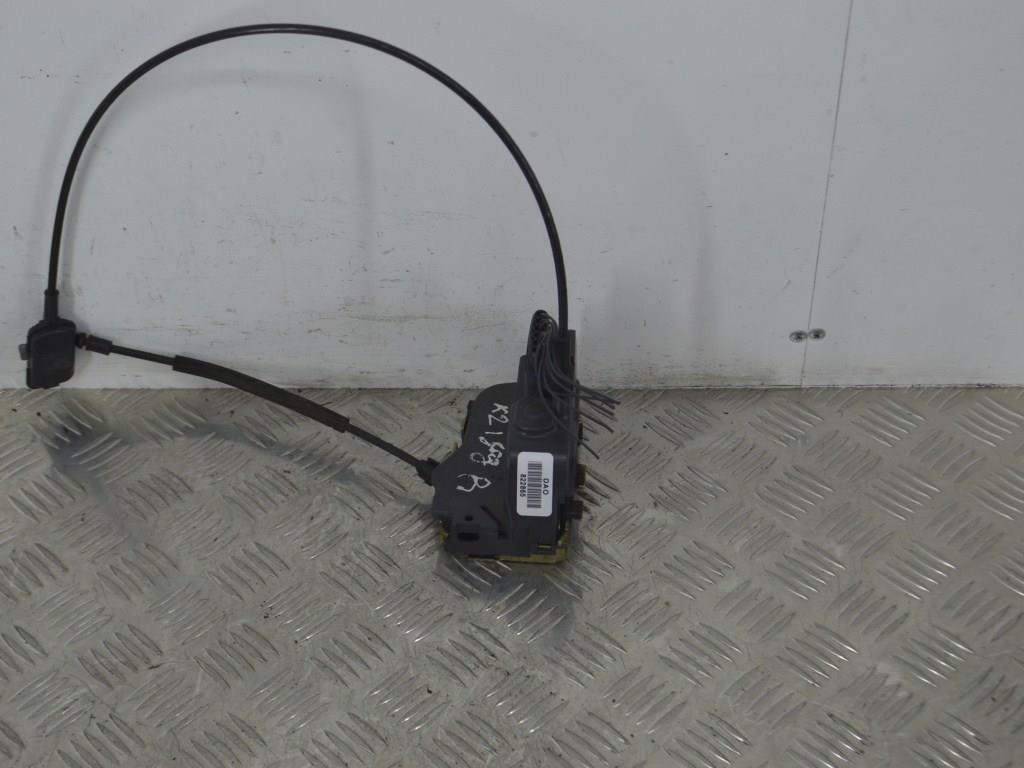 Замок двери задней правой