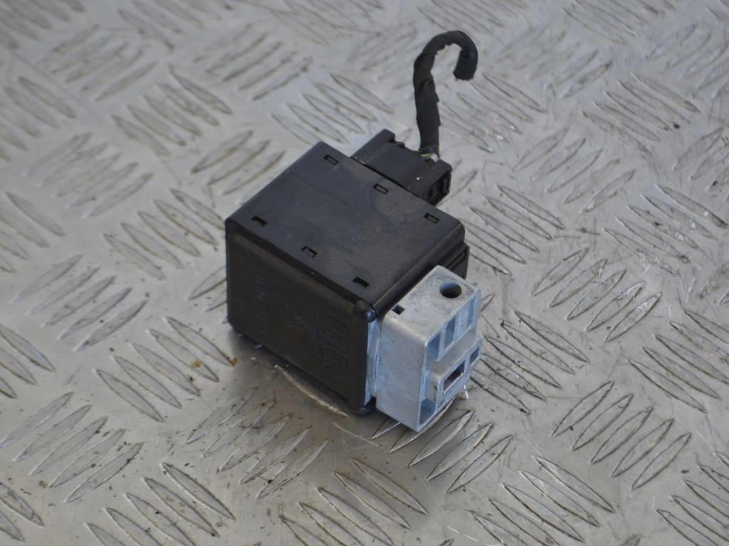 Замок рулевой колонки Renault Scenic 2 (2003-2009) 8200468515