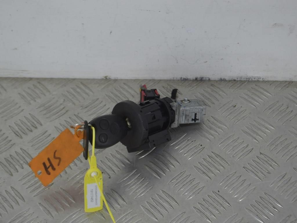Замок зажигания Renault Kangoo 2 (2007-2019) 8200502060