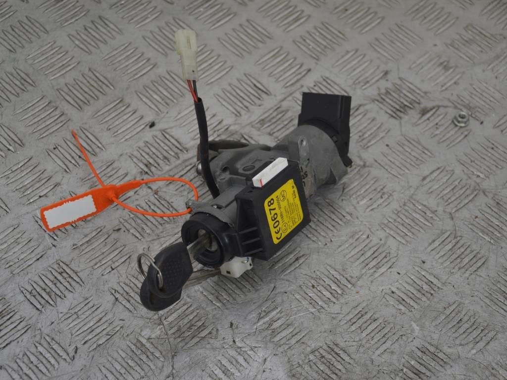 Замок зажигания