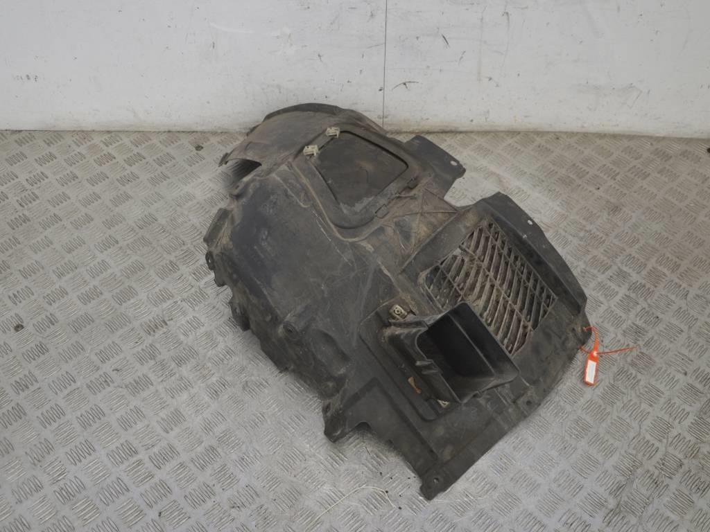 Защита арок передняя левая (подкрылок)