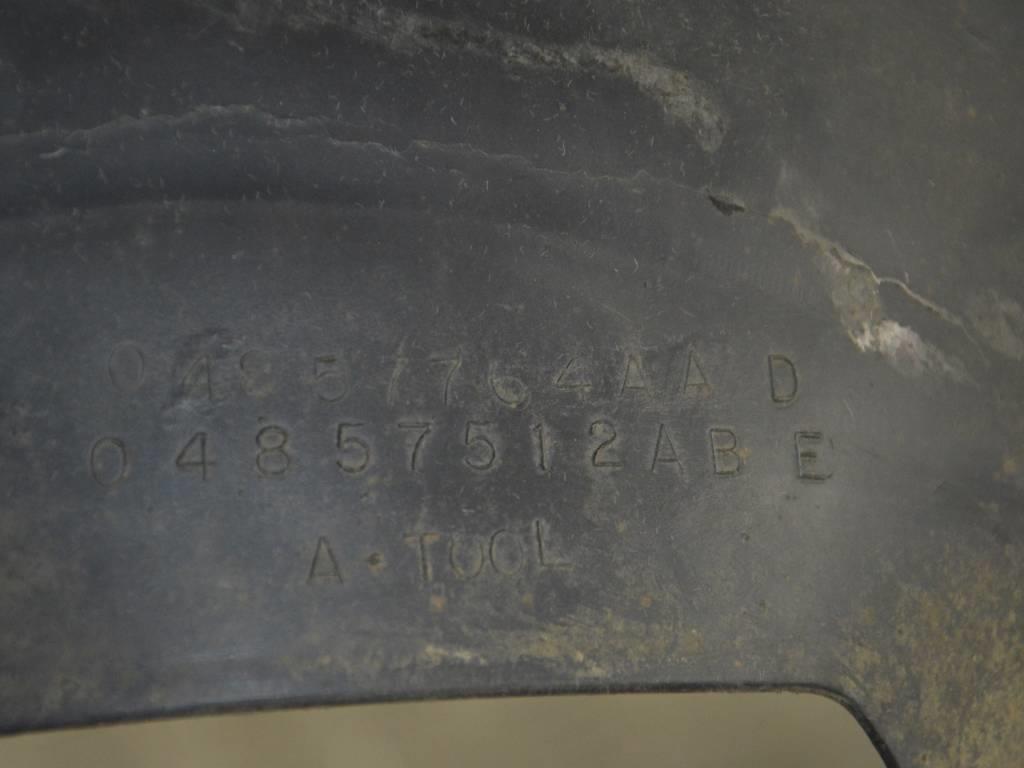 Защита арок передняя левая (подкрылок)