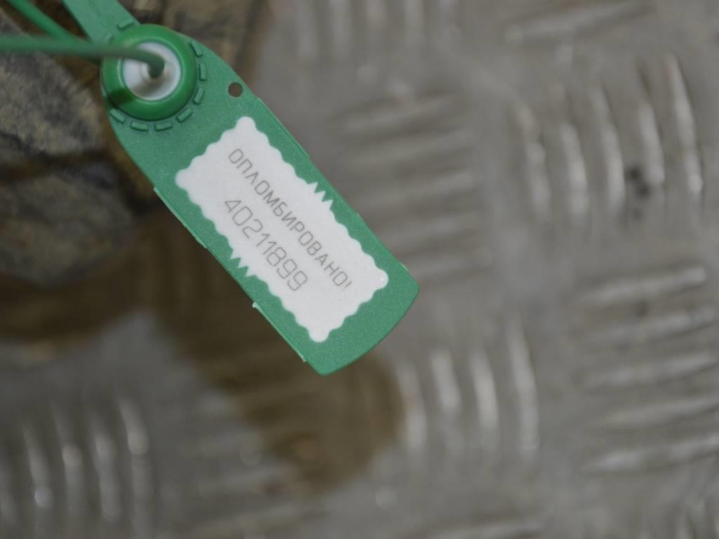 Защита арок передняя левая (подкрылок)