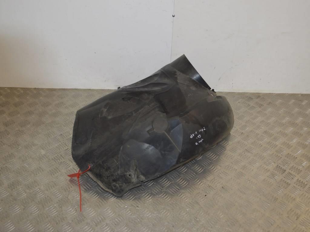 Защита арок передняя правая (подкрылок) Renault Megane 1 (1996-2002) 7700434581