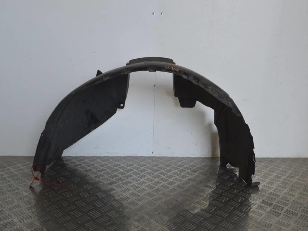 Защита арок передняя правая (подкрылок) Renault Sandero 1 (2009-2014) 8200735437