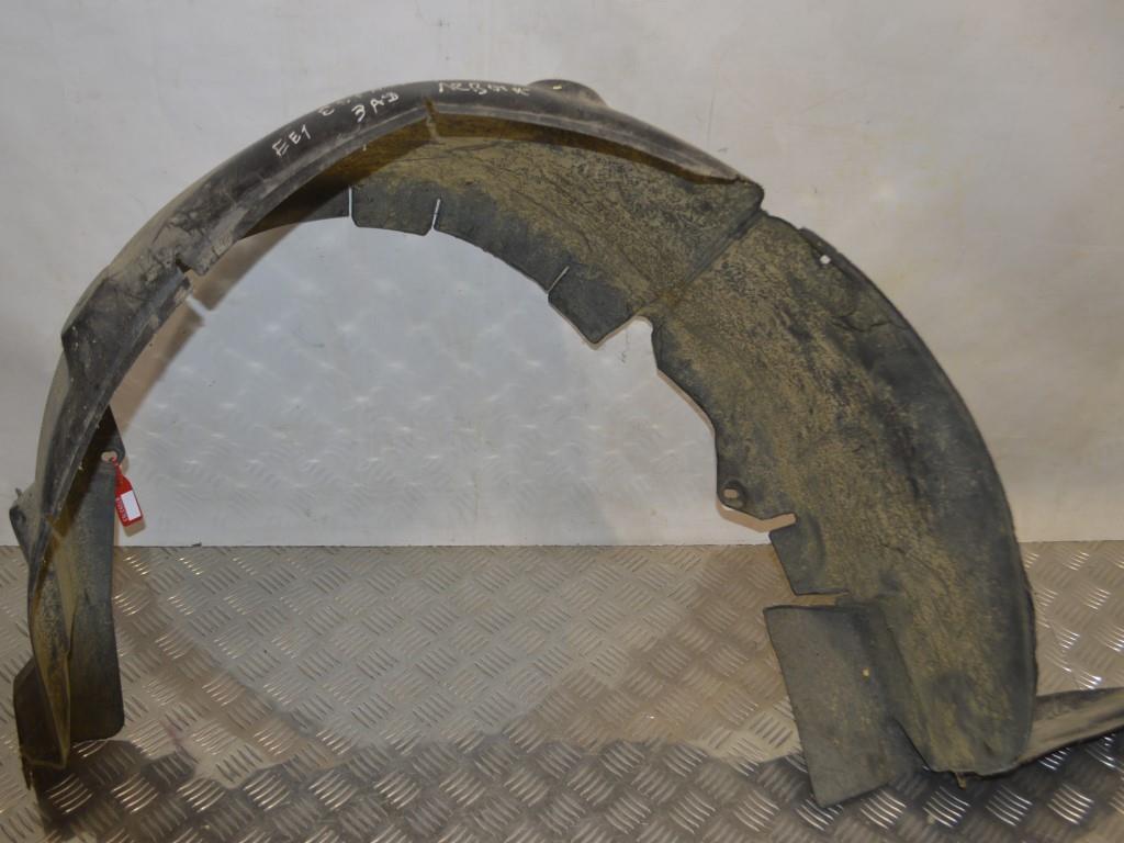 Защита арок задняя левая (подкрылок) Renault Espace 4 (2003-2010) 8200101016