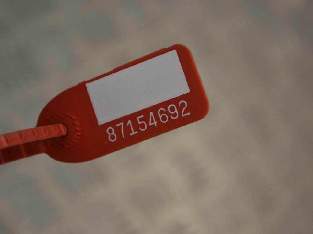 Защита арок задняя левая (подкрылок) Renault Espace 4 (2003-2010) 8200101016