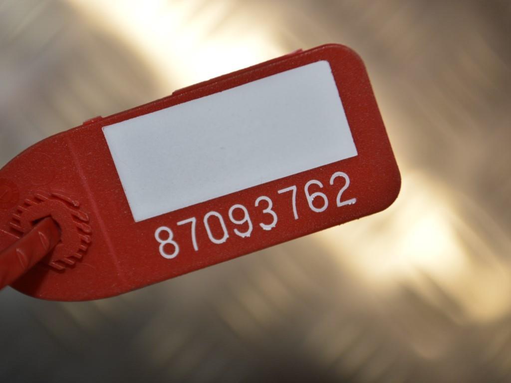 Защита арок задняя правая (подкрылок)