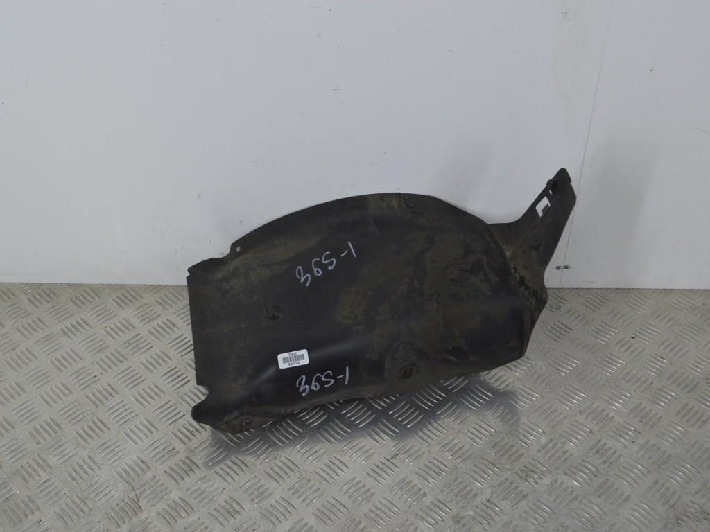 Защита арок задняя правая (подкрылок) Renault Megane 2 (2002-2008) 8200141550