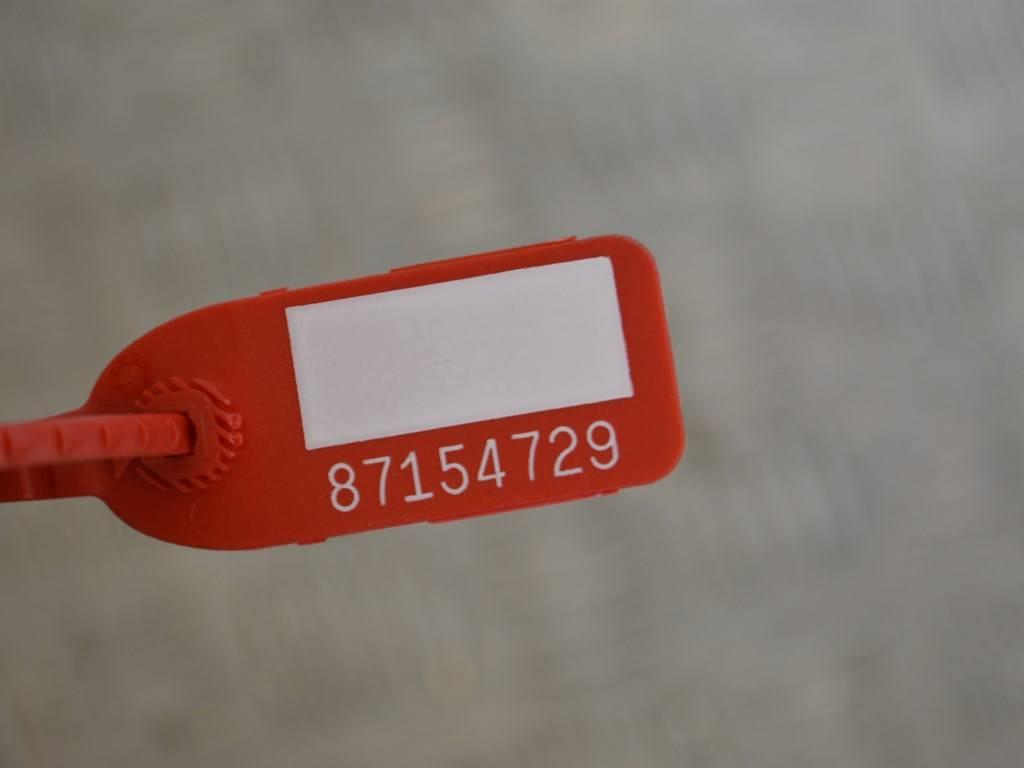 Защита арок задняя правая (подкрылок)