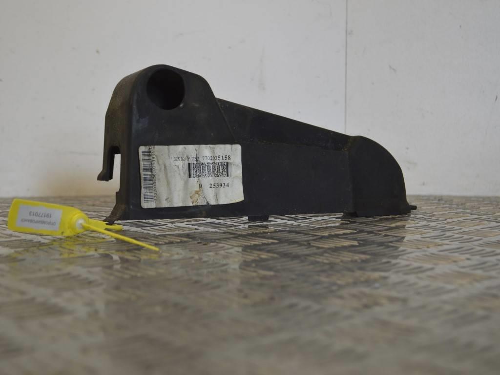 Защита (кожух) ремня ГРМ Renault Scenic 2 (2003-2009) 8200294737