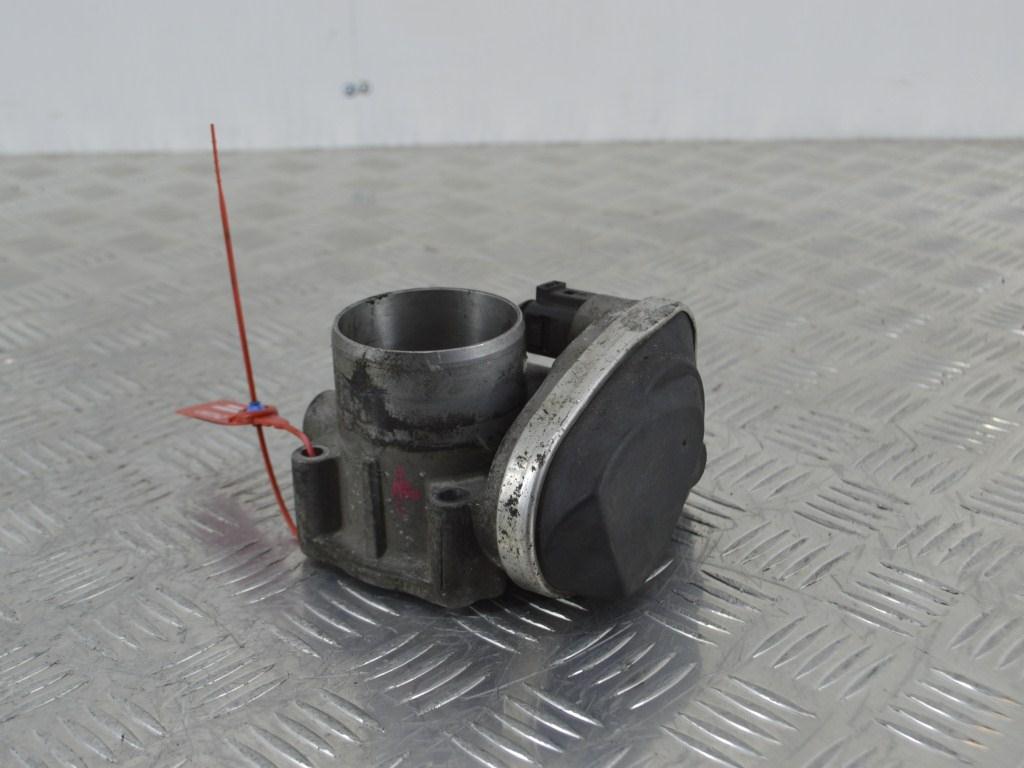 Заслонка дроссельная Renault Megane 2 (2002-2008) 8200171134B